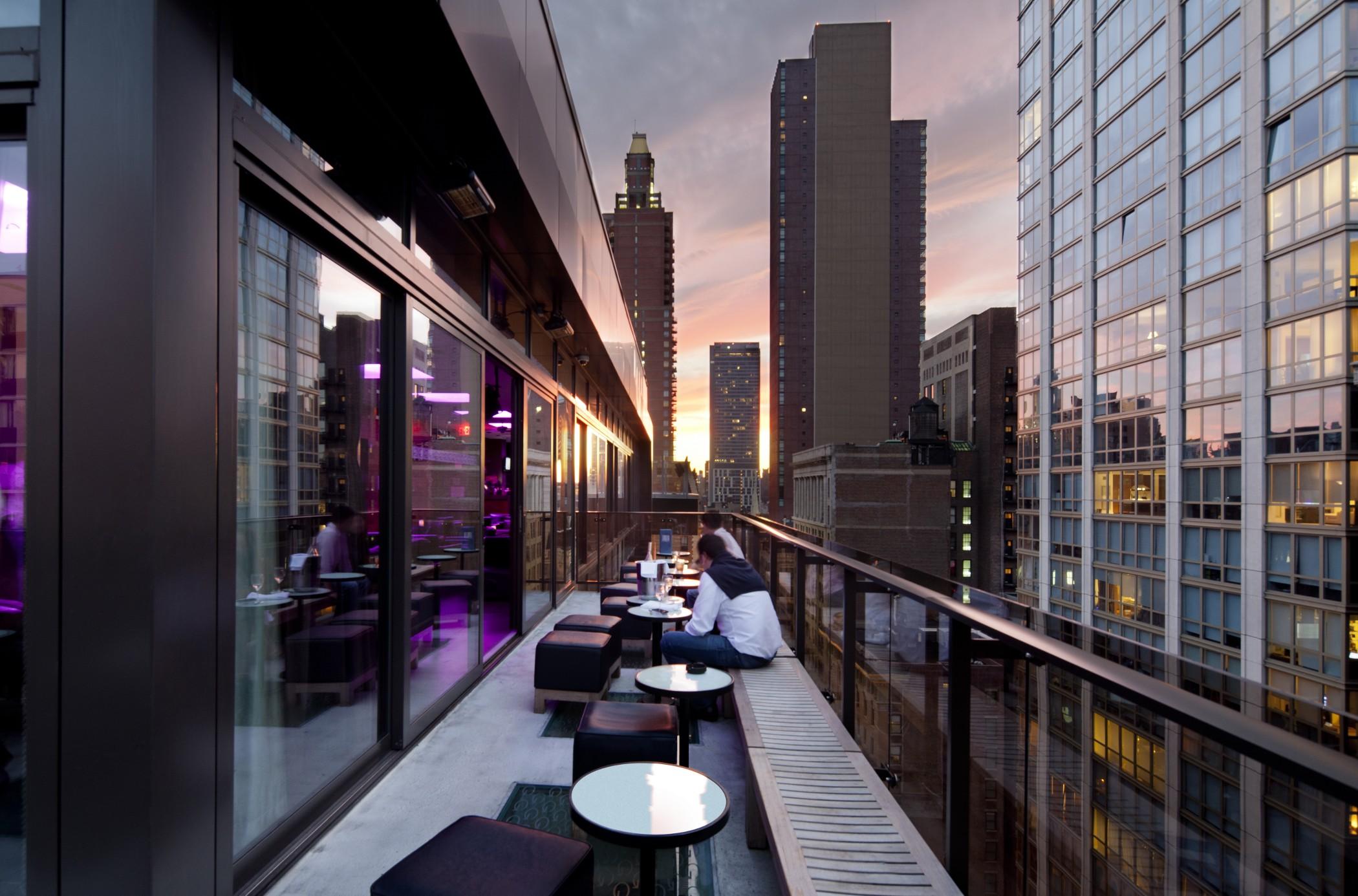 Royalton Park Avenue Hotel New York Kültér fotó The Standard East Village