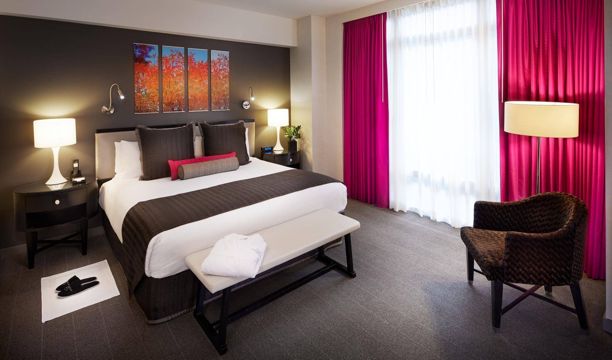 Royalton Park Avenue Hotel New York Kültér fotó A room at the hotel