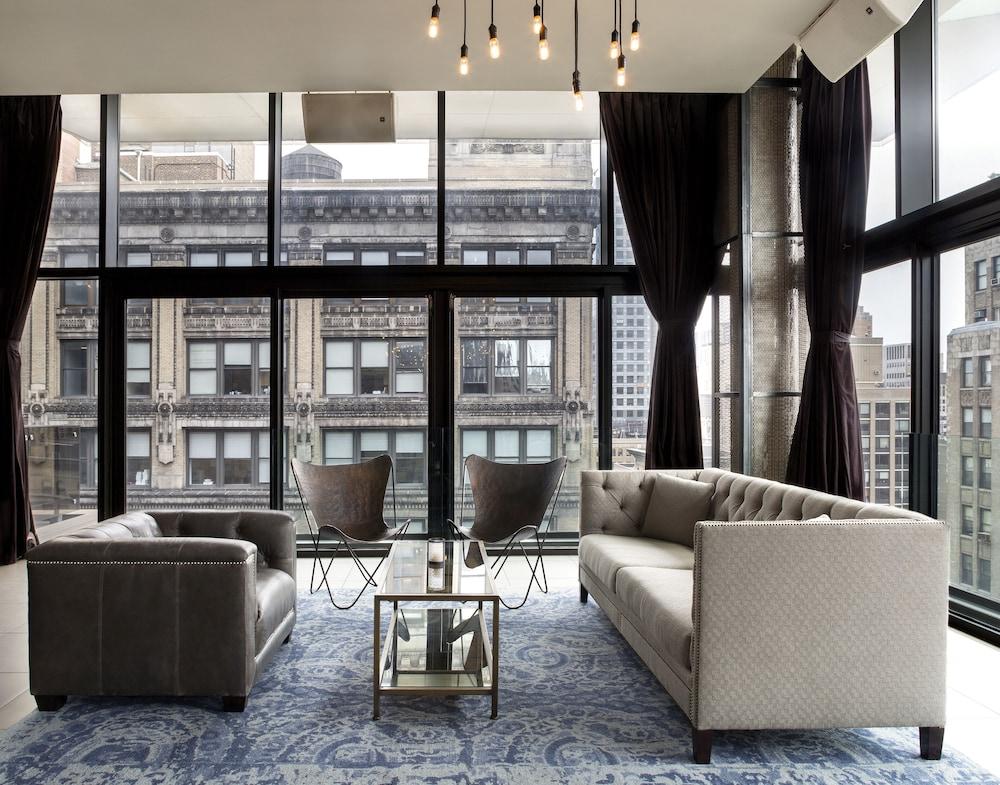 Royalton Park Avenue Hotel New York Kültér fotó The Penthouse at 100 East 53rd Street